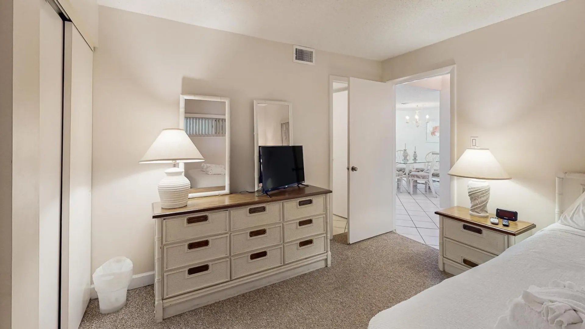 Pinnacle Port B1-405 Panama City Beach Apartmán